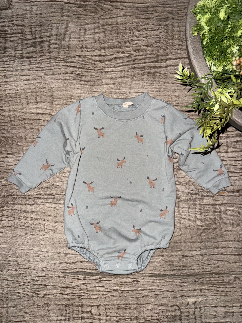 Quincy Mae sweatshirt bubble onesie Moose size 3-6 months